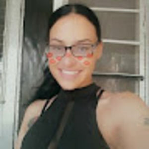 Meet your Posher, Alicia